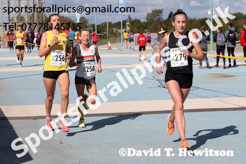 Senior womens Northern 4 Stage Road Relay, SportsCity, Manchester. Photo: David T. Hewitson/Sports for All Pics
